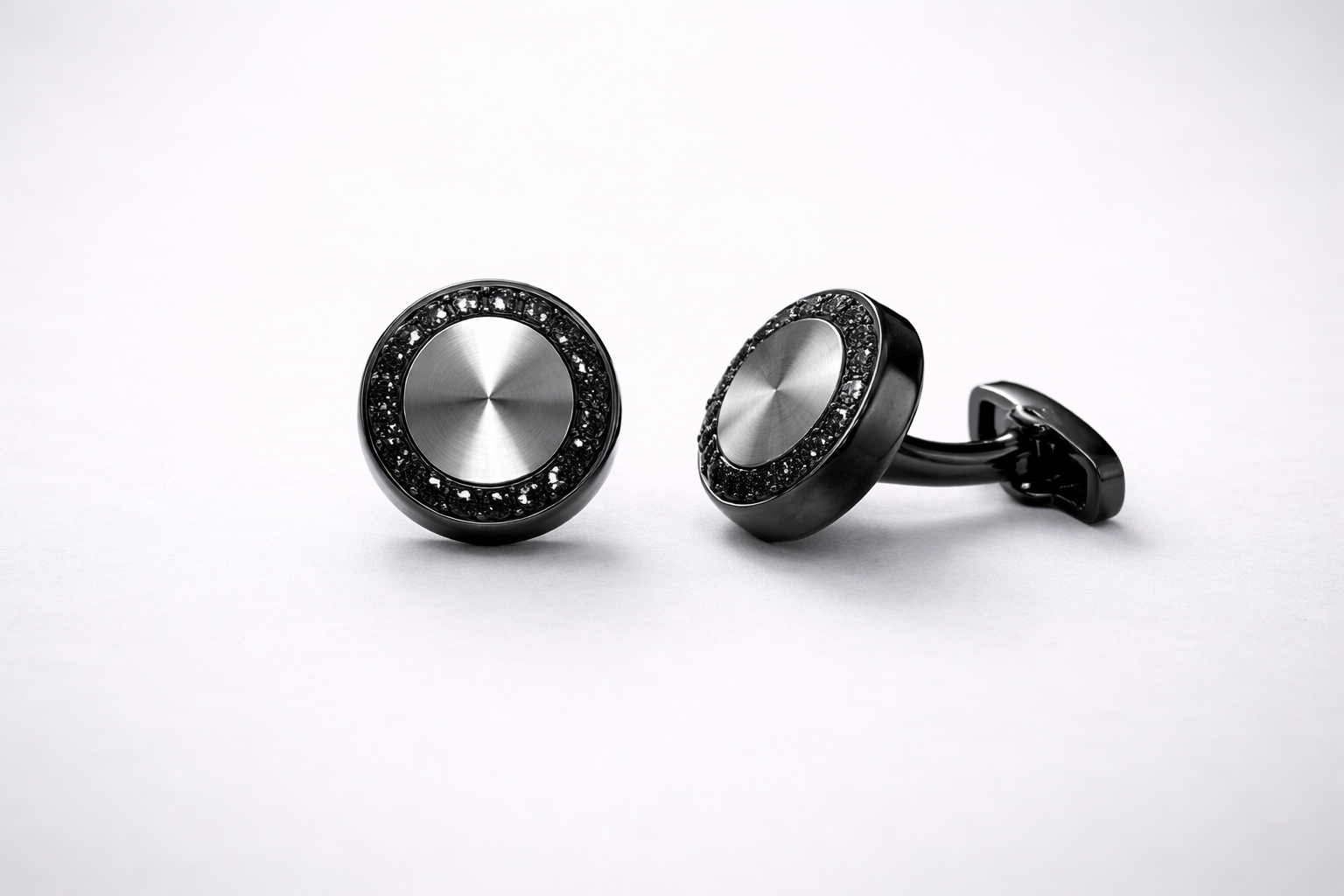 Elegant gunmetal and carbon fibre cufflinks