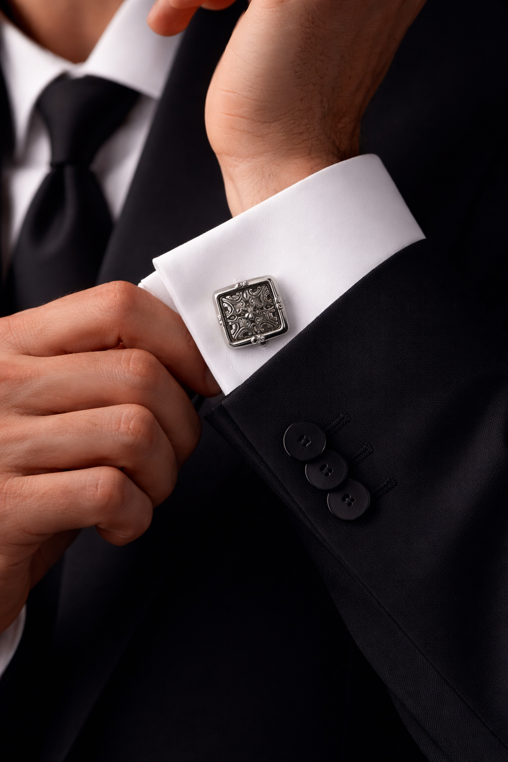 Luxury silver cufflinks with diamonds