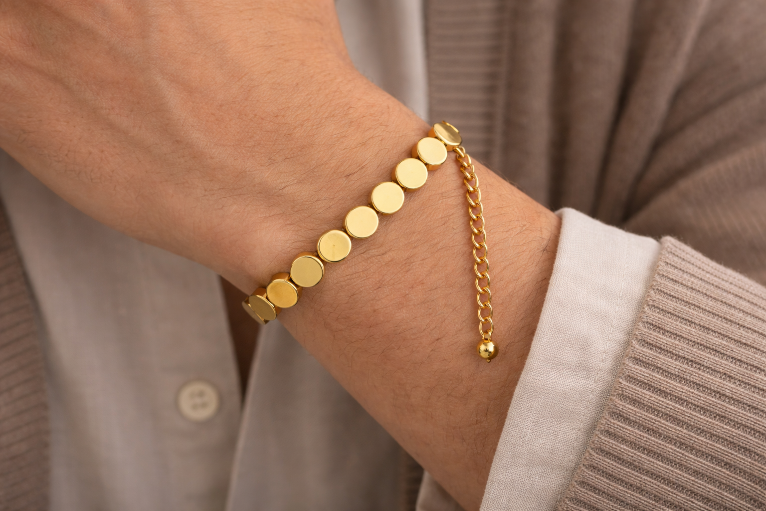 Shiny gold octagonal bracelet close-up